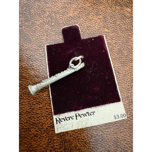 Jewelry - Revere Pewter vintage clarinet pendant charm for necklace or bracelet